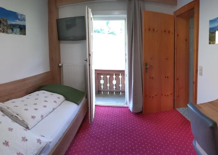 Haslehnerhof Farm stay Ramsau am Dachstein